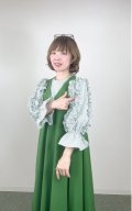 サッカー地お袖ゴージャスチュニックブラウス《グリーン×オフストライプ》[Toilette（トワレ）]