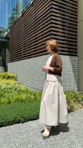 サッカー地、ロングバックティアードワンピース《ベージュ×オフストライプ》[Toilette（トワレ）]