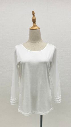 画像1: ☆袖口フリルインナー☆《オフ》[Toilette（トワレ）]