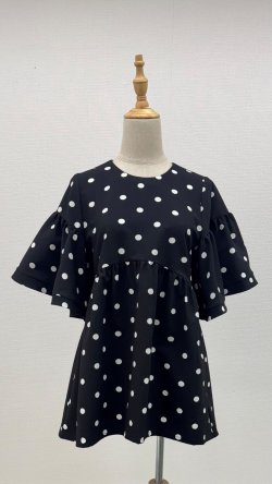 画像2: ☆サッカー地、お袖たっぷりフレアブラウス☆《水玉プリント》[Toilette（トワレ）]